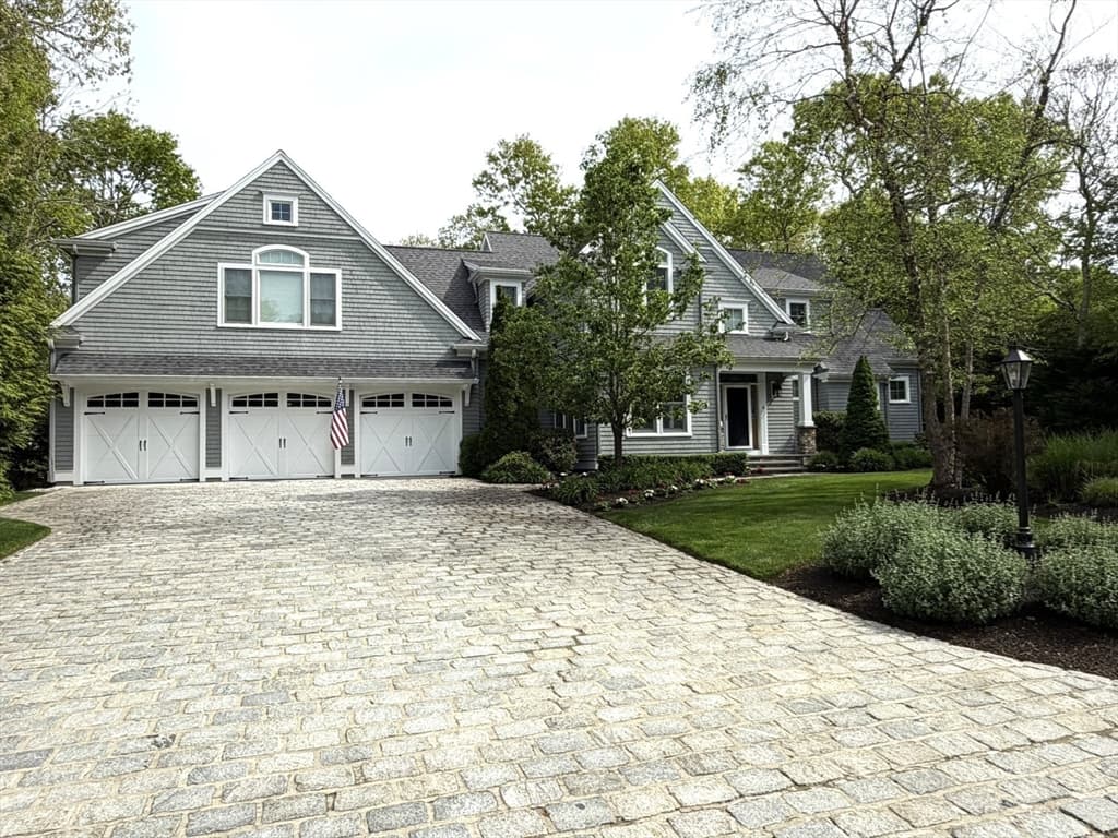 Single Family Residence at 4 Tamarack Ln, Sandwich MA 02563, Sandwich, photo 2 of 42