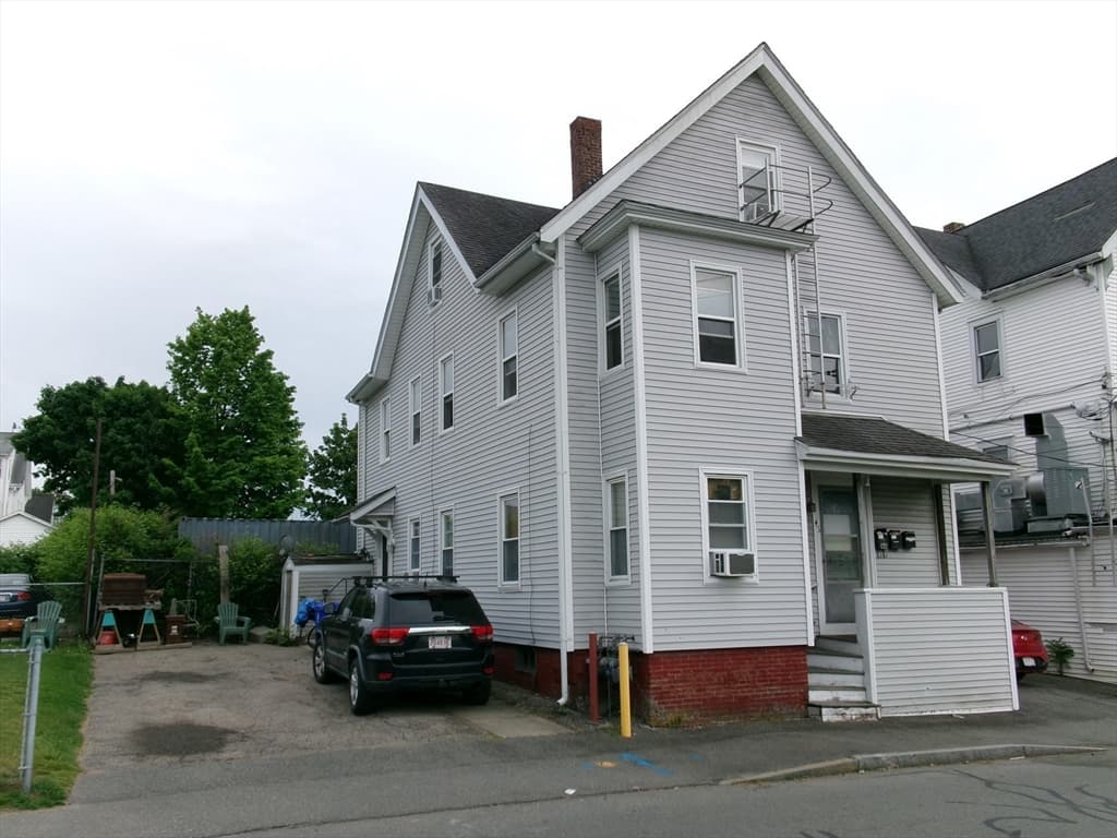46 Adams Street, Taunton MA 02780