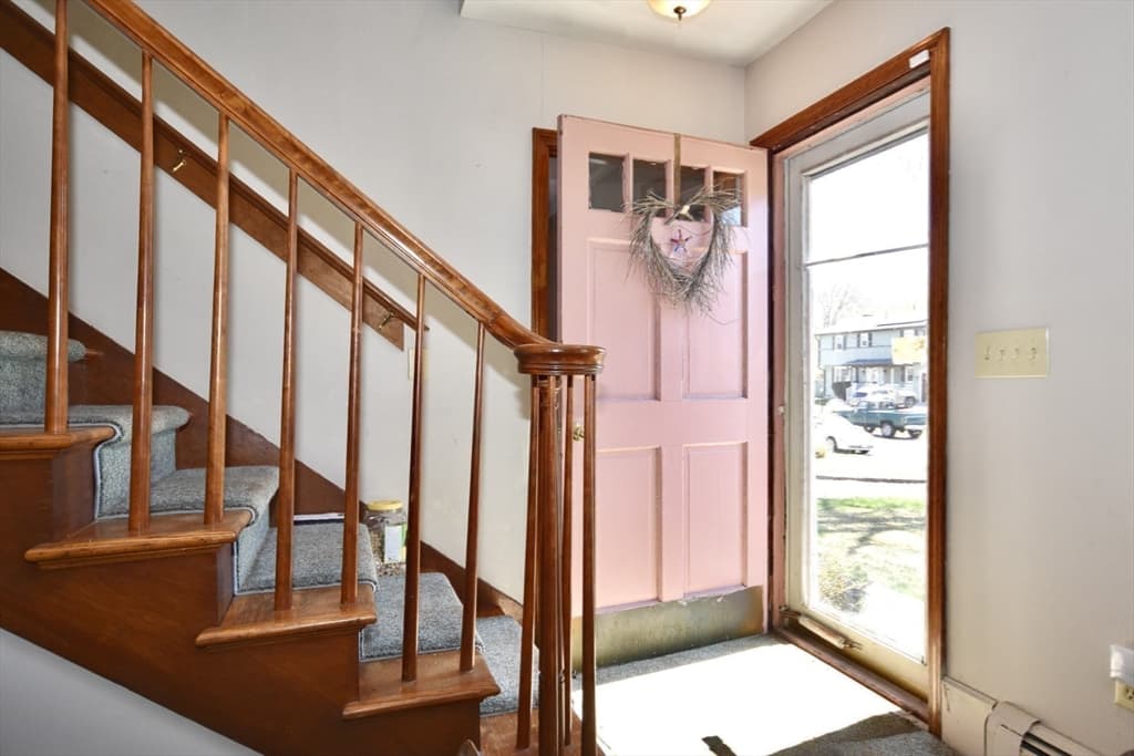 Single Family Residence at 33 Terry Drive, Dartmouth MA 02748, photo 7 of 19