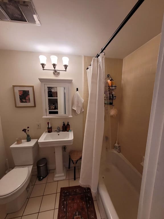 Condominium at 19 Fayette St # 3, Boston MA 02116, Boston, photo 7 of 11