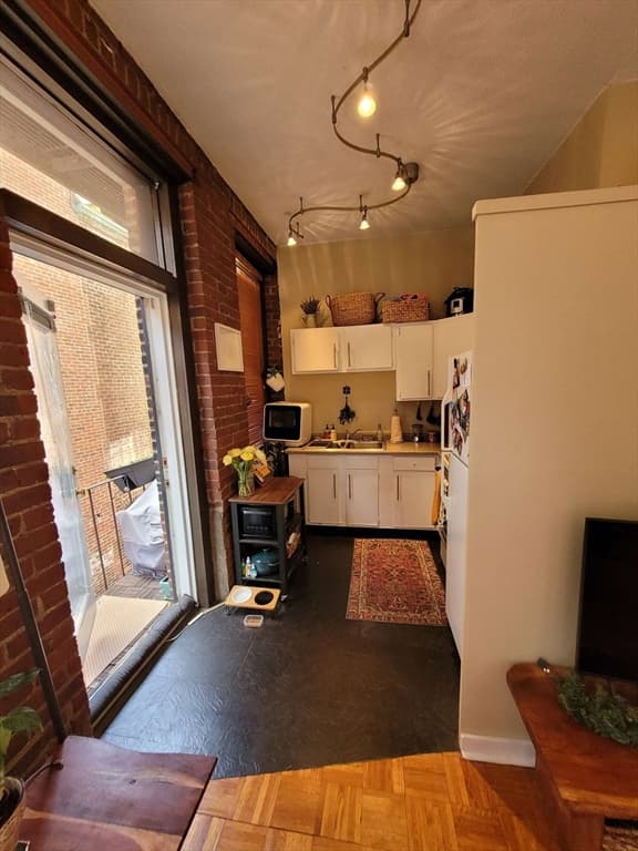 Condominium at 19 Fayette St # 3, Boston MA 02116, Boston, photo 8 of 11