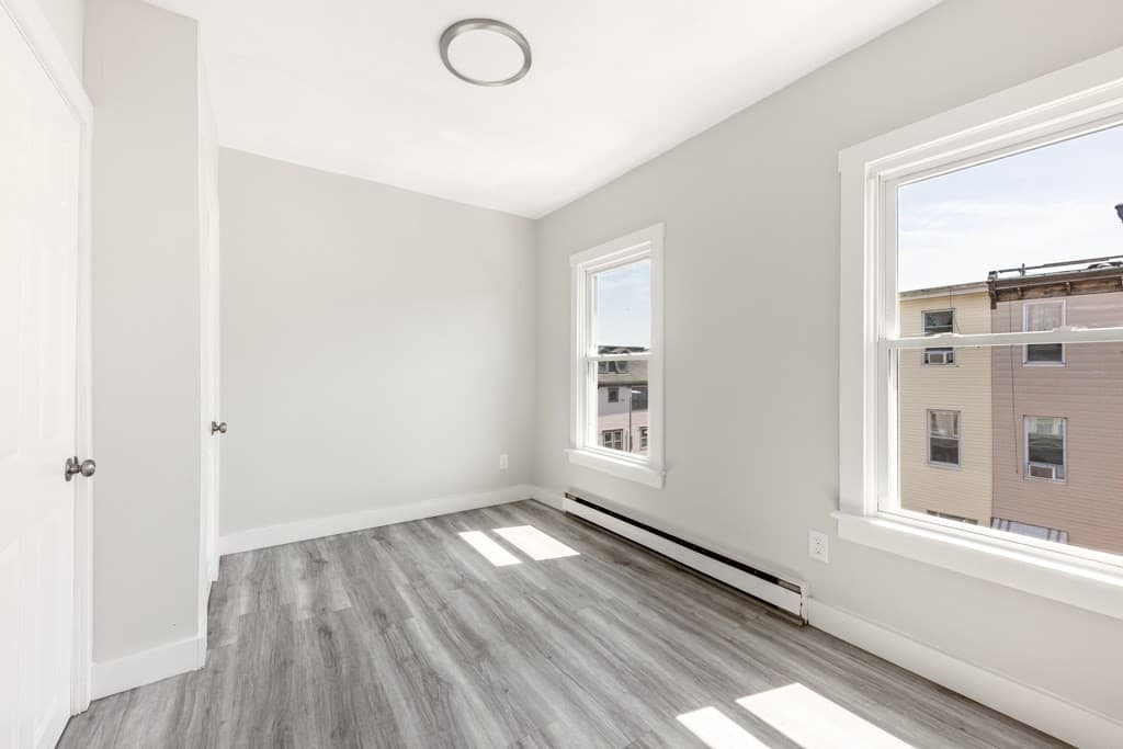 Condominium at 186 Marion # 1, Boston MA 02128, Boston, photo 15 of 16