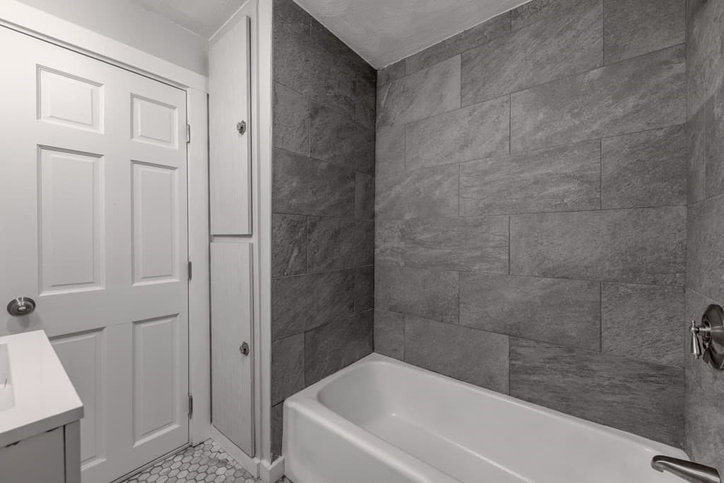 Condominium at 186 Marion # 1, Boston MA 02128, Boston, photo 11 of 16