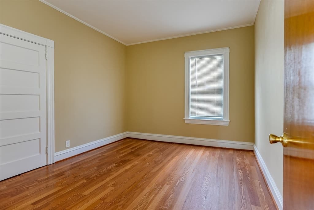 3 Family at 195 Brownell Street, Fall River MA 02720, photo 23 of 36