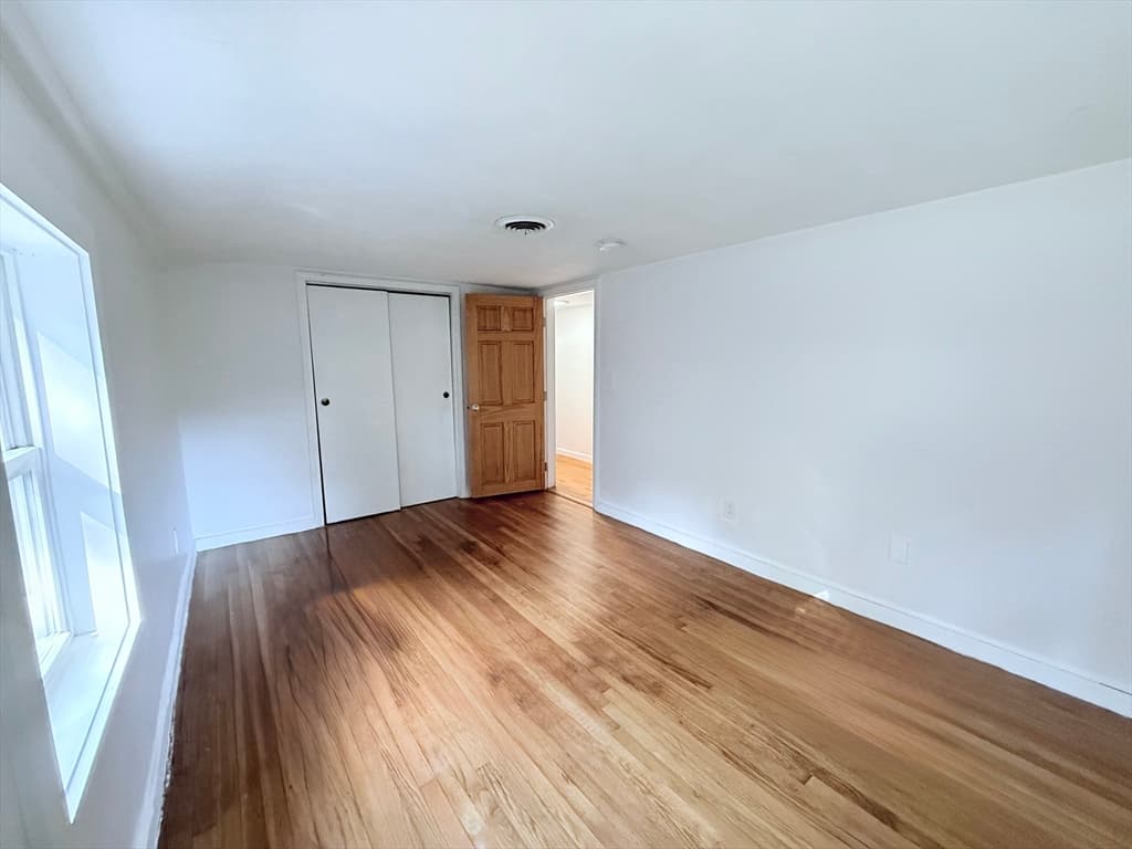 Single Family Residence at 975 S Main St, Bellingham MA 02019, photo 15 of 38