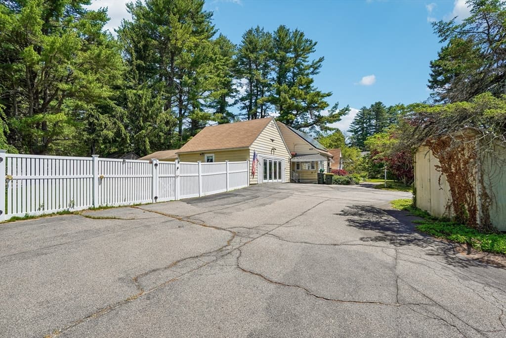 Commercial Sale at 1250 Pulaski Blvd, Bellingham MA 02019, photo 4 of 42