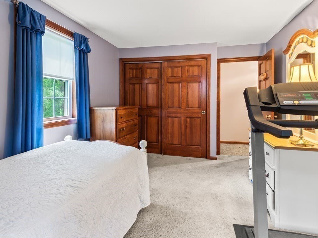 Single Family Residence at 3 Oakwood Dr, Webster MA 01570, Webster, photo 36 of 39