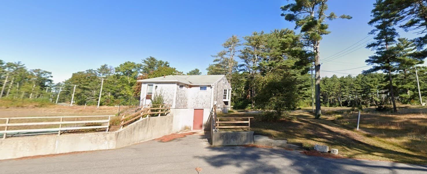 Commercial Sale at 7 Lakeview St., Carver MA 02330, photo 6 of 8