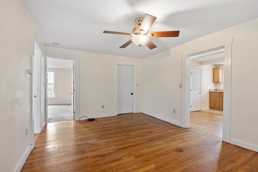 4 Family at 91 Canal St, Athol MA 01331, photo 13 of 42