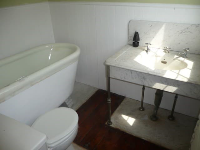 Single Family Residence at 52 Ash St, New Bedford MA 02740, New Bedford, photo 19 of 25