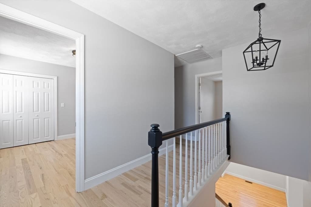 36 Kinnicutt Ave, Warren RI 02885 photo 11