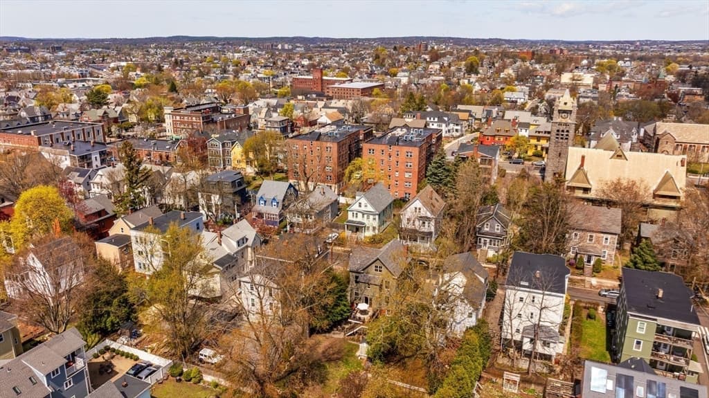 70 Oxford St, Somerville MA 02143 photo 37