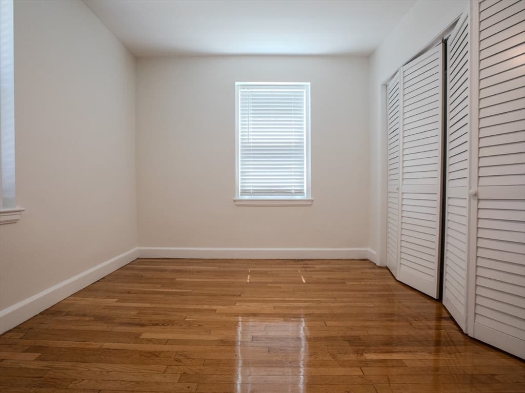 8 Walnut St # 2, Everett MA 02149 photo 12