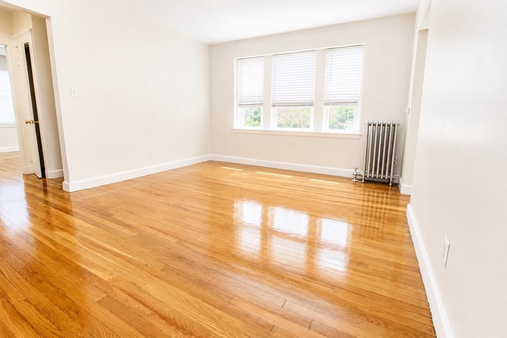 8 Walnut St # 2, Everett MA 02149 photo 5