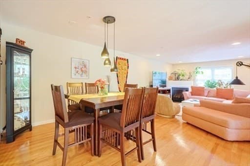 Condominium at 8 Patriot Blvd # 8, Hopkinton MA 01748, photo 5 of 29
