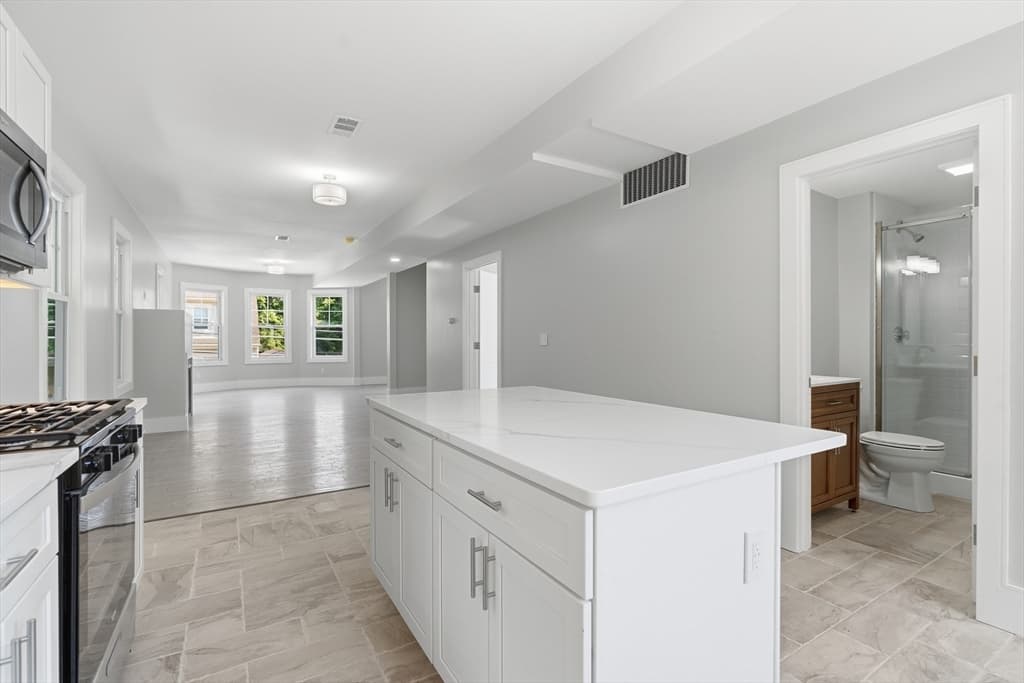 Condominium at 9 June St # 2, Boston MA 02131, Boston, photo 8 of 30