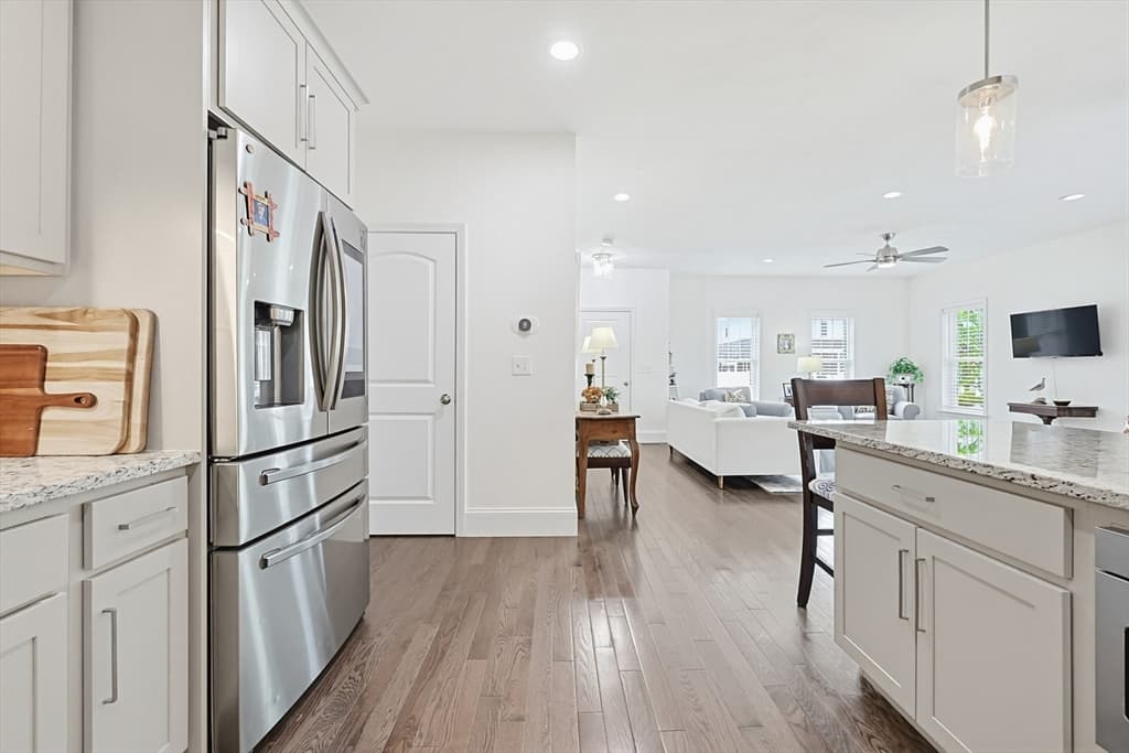 27 Cleary Cir # 27, Norfolk MA 02056 photo 16