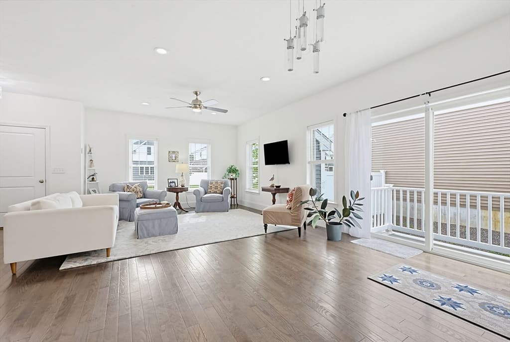27 Cleary Cir # 27, Norfolk MA 02056 photo 4