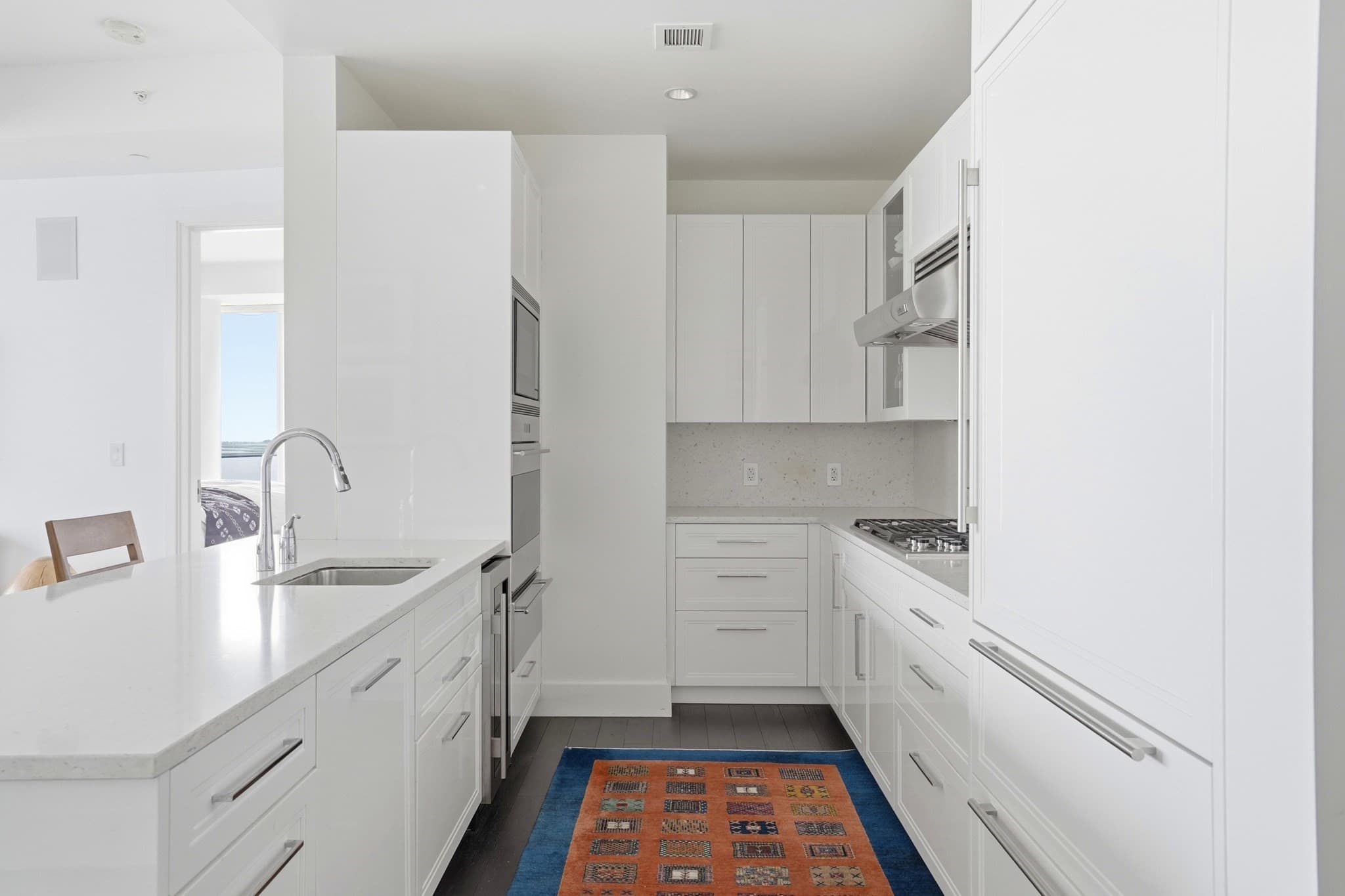 Condominium at 22 Liberty Dr # 9F, Boston MA 02110, photo 12 of 37