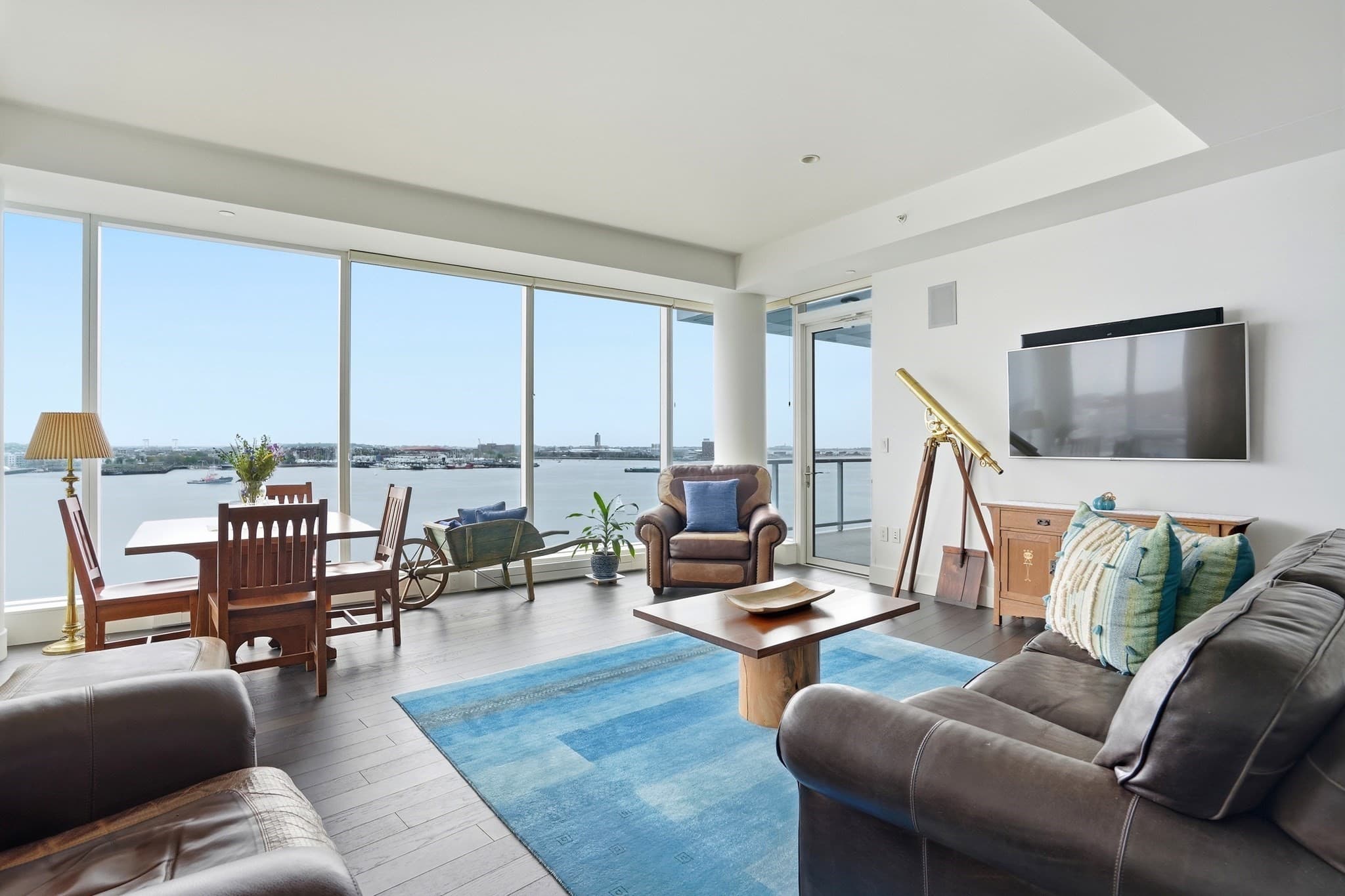 Condominium at 22 Liberty Dr # 9F, Boston MA 02110, photo 7 of 37