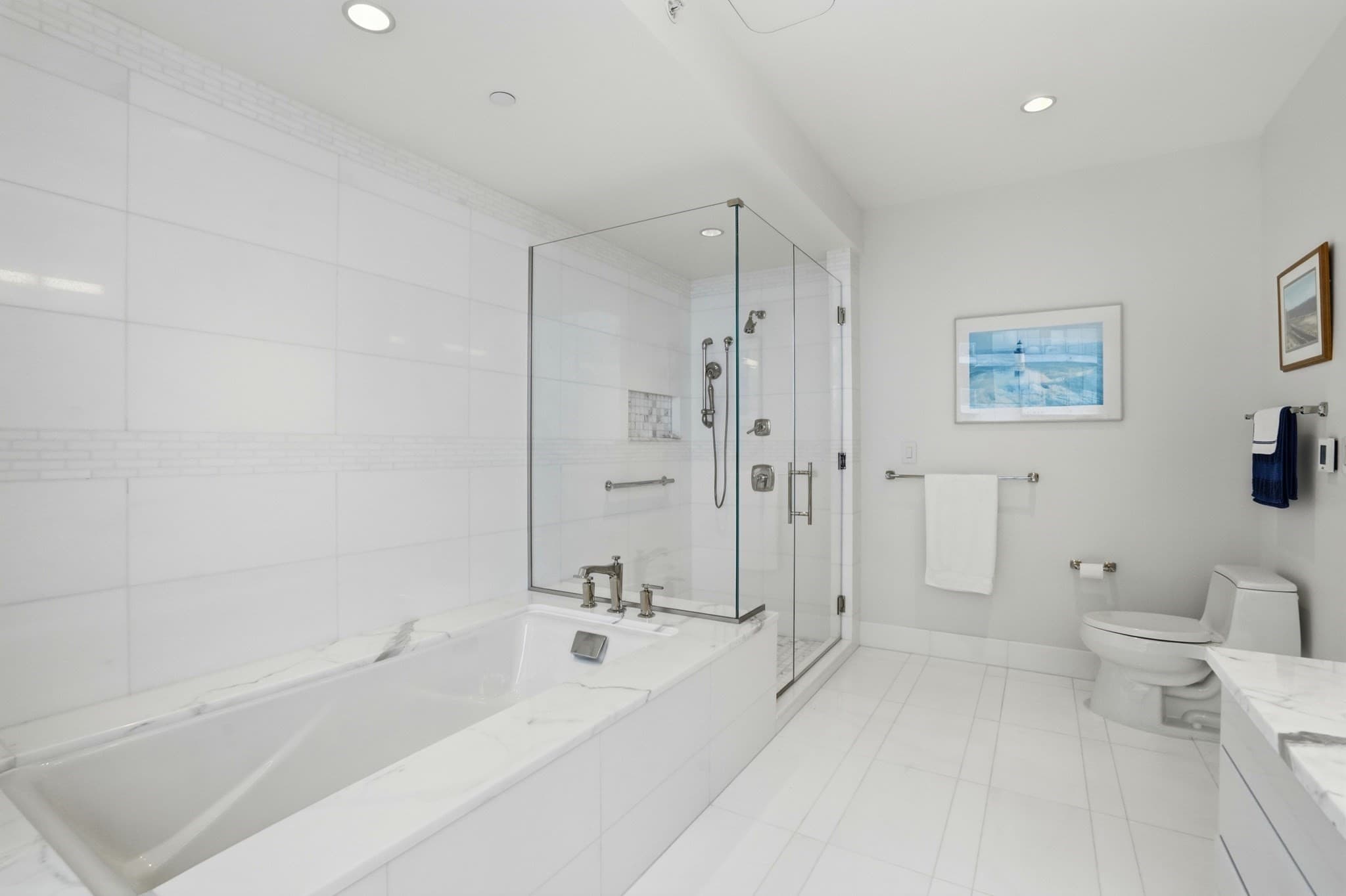 Condominium at 22 Liberty Dr # 9F, Boston MA 02110, photo 21 of 37