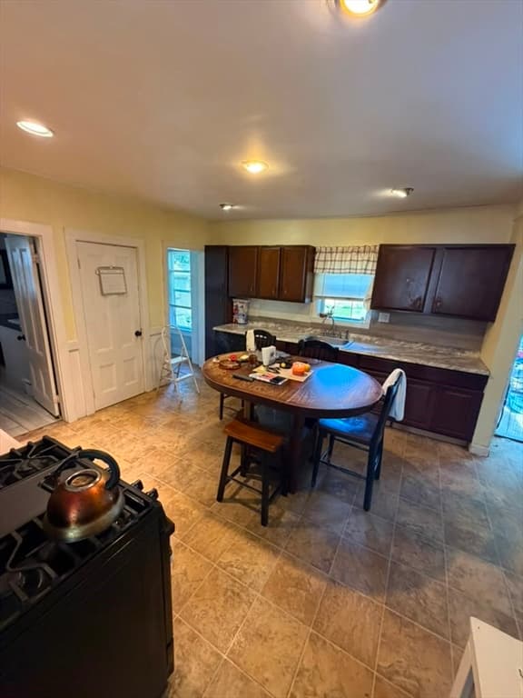 54 Clinton St, Brockton MA 02302 photo 6