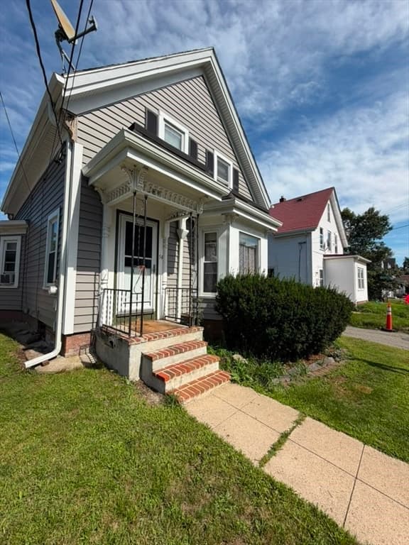 54 Clinton St, Brockton MA 02302 photo 3