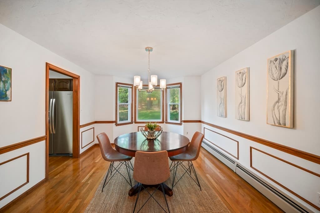 Single Family Residence at 9 Northbriar Road, Acton MA 01720, photo 7 of 32
