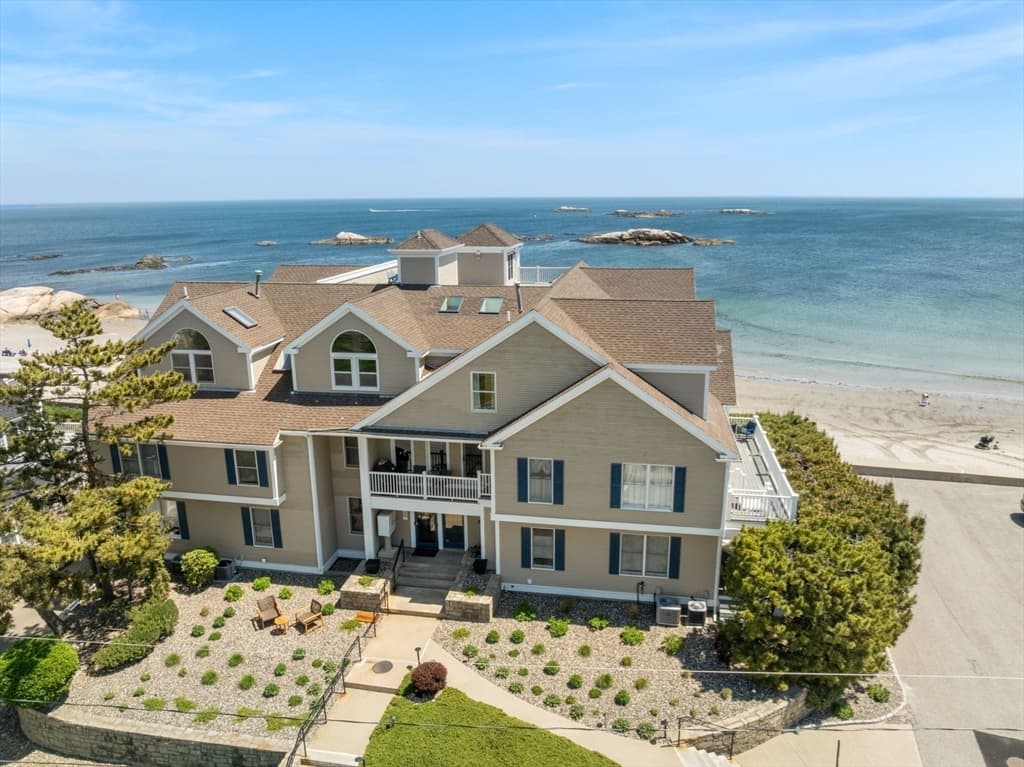 Condominium at 66 Glades Road # 8, Scituate MA 02066, photo 6 of 27