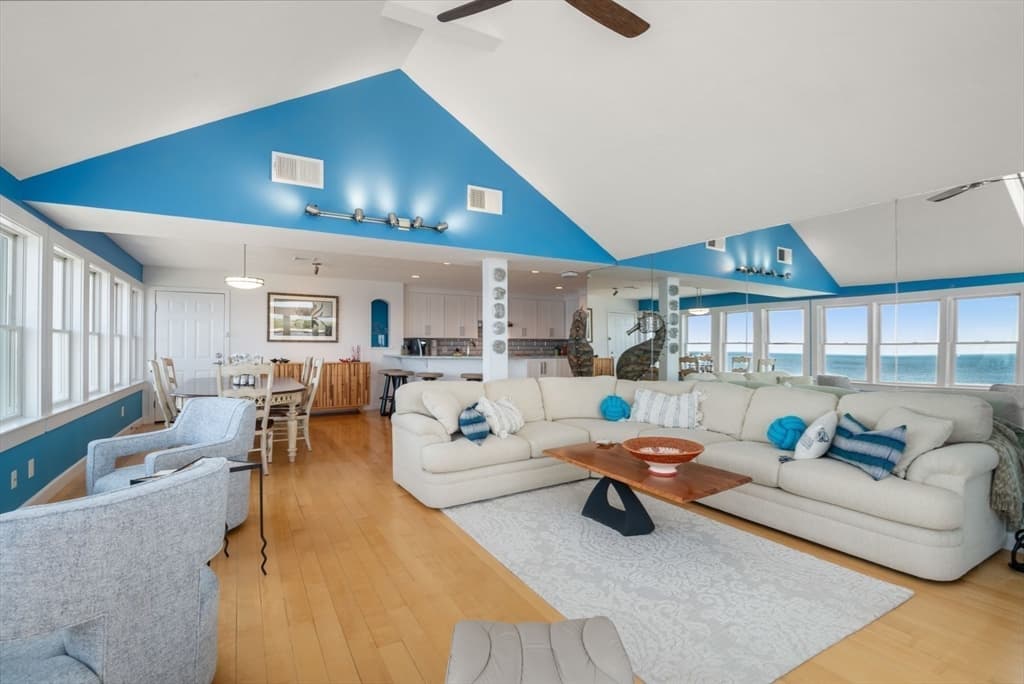 Condominium at 66 Glades Road # 8, Scituate MA 02066, photo 9 of 27