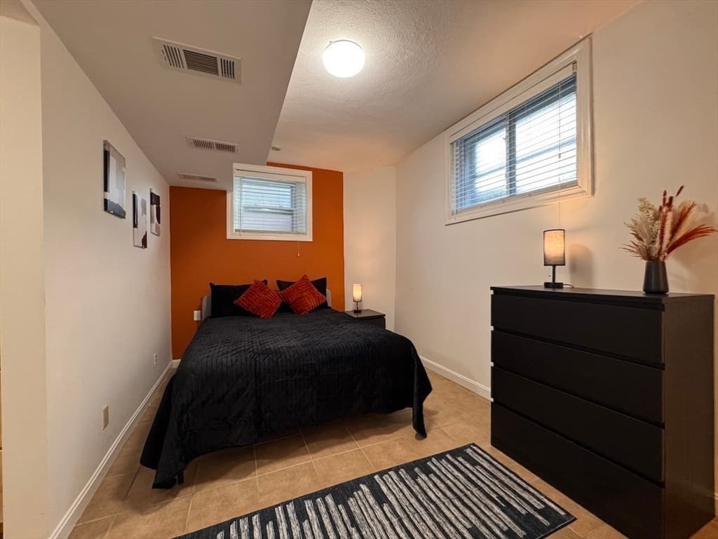 Condominium at 1 Dana Street # 2, Cambridge MA 02138, Cambridge, photo 17 of 23