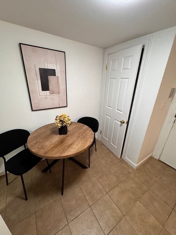Condominium at 1 Dana Street # 2, Cambridge MA 02138, Cambridge, photo 9 of 23