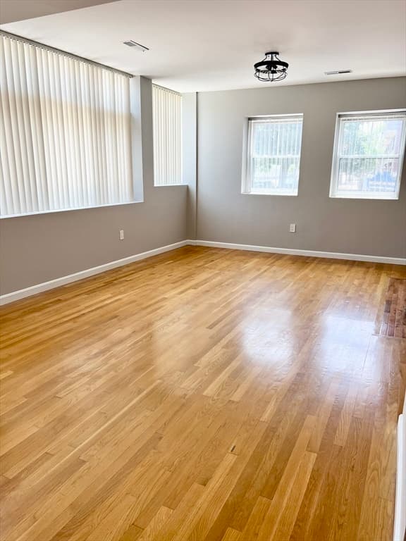 Condominium at 3 Essex Street # 10, Boston MA 02129, Boston, photo 6 of 17