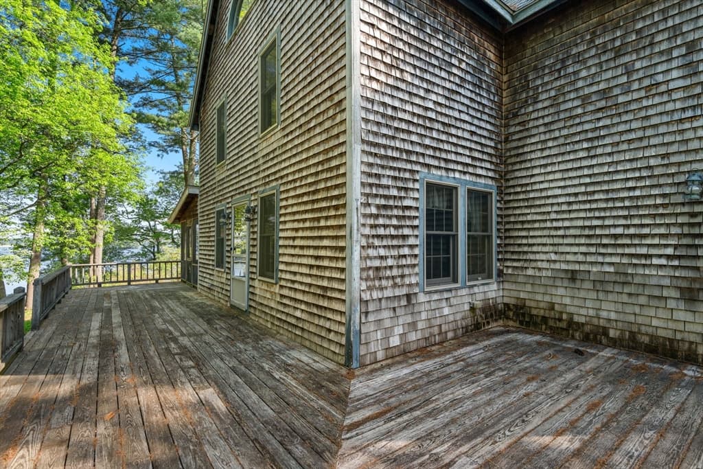 Single Family Residence at 362 Snows Pond Rd, Rochester MA 02770, photo 28 of 41