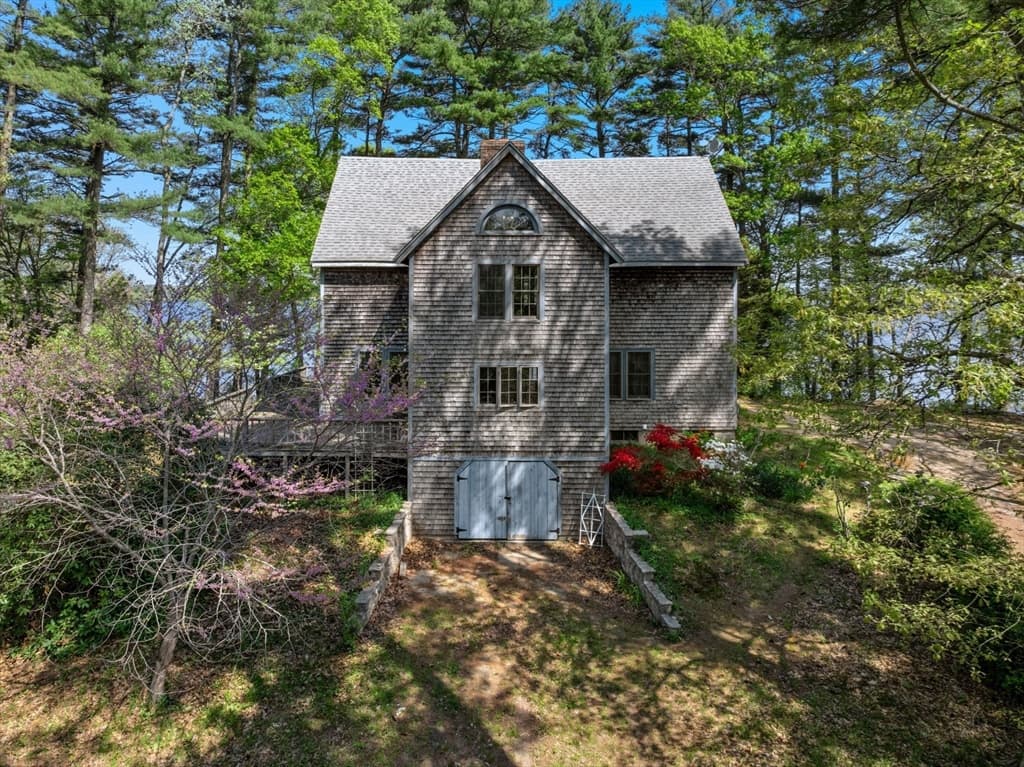 Single Family Residence at 362 Snows Pond Rd, Rochester MA 02770, photo 30 of 41