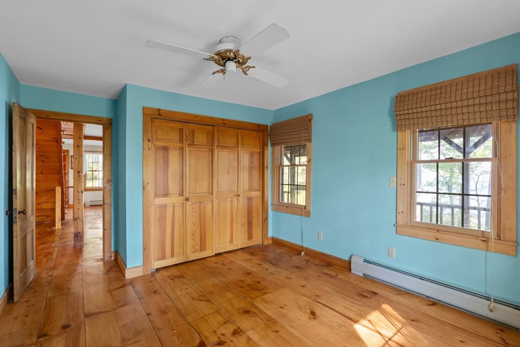 Single Family Residence at 362 Snows Pond Rd, Rochester MA 02770, photo 15 of 41