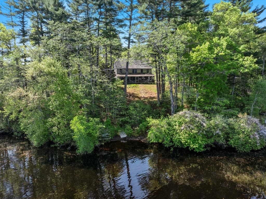 Single Family Residence at 362 Snows Pond Rd, Rochester MA 02770, photo 35 of 41