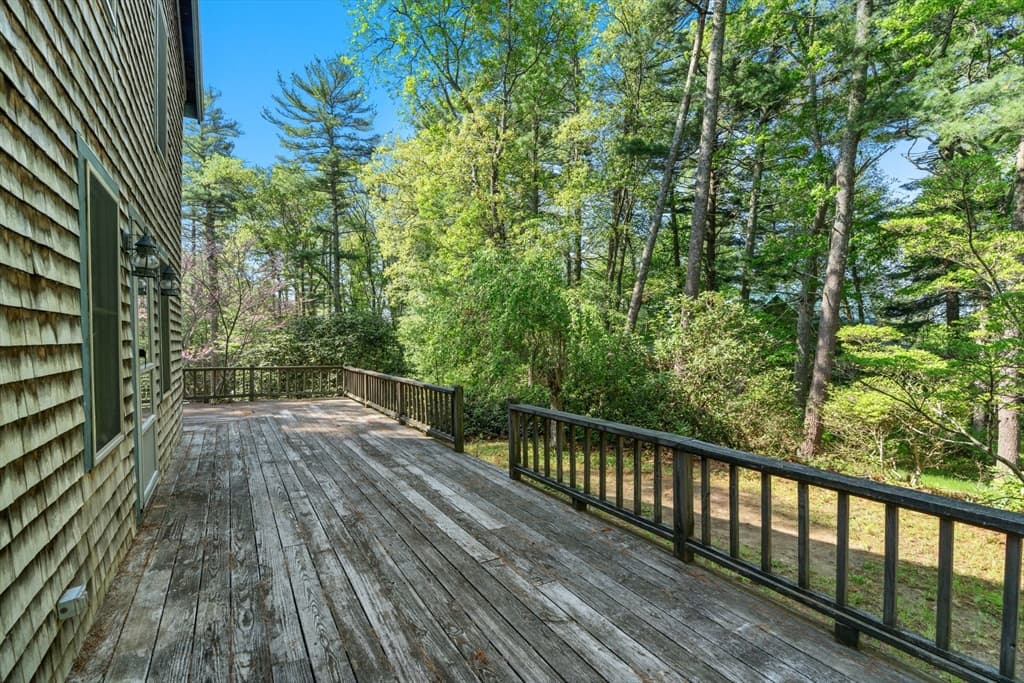 Single Family Residence at 362 Snows Pond Rd, Rochester MA 02770, photo 29 of 41