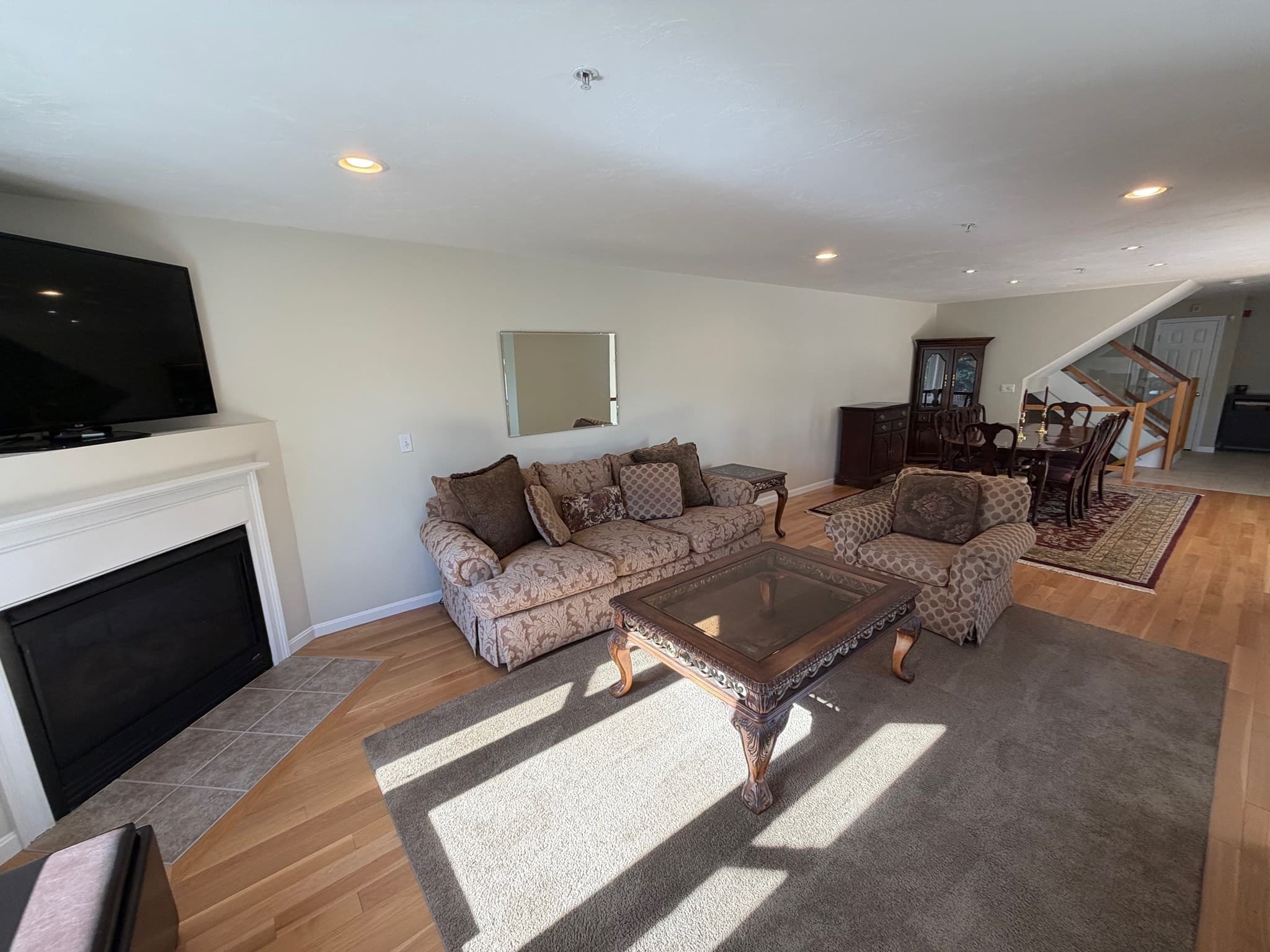 Condominium at 31 America Blvd # 31, Ashland MA 01721, photo 4 of 23