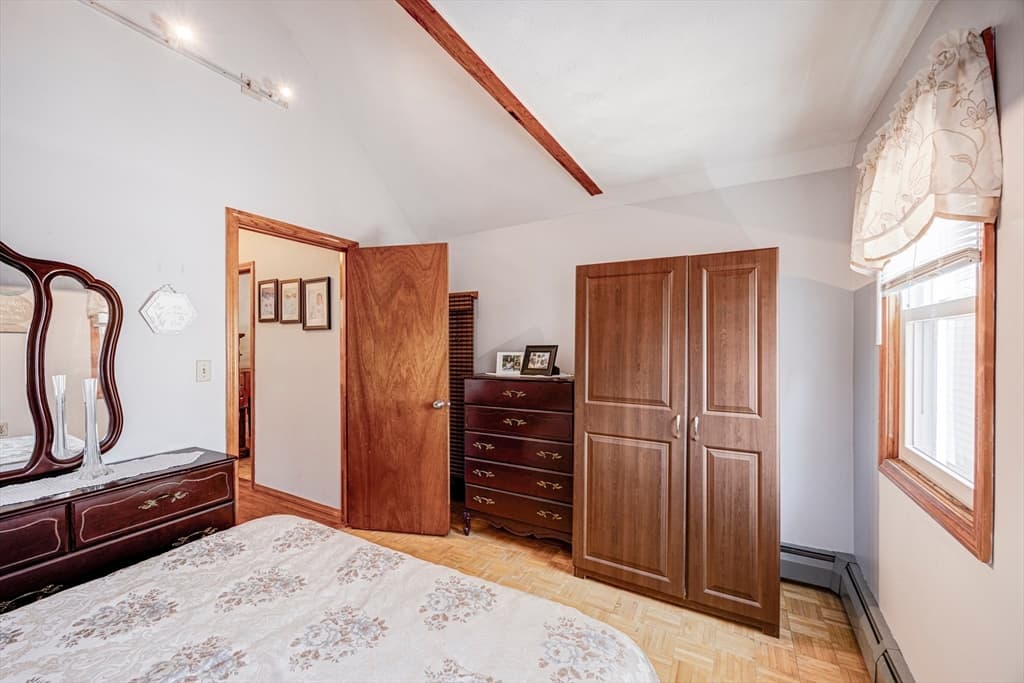Single Family Residence at 188 Washington St, New Bedford MA 02740, New Bedford, photo 20 of 36
