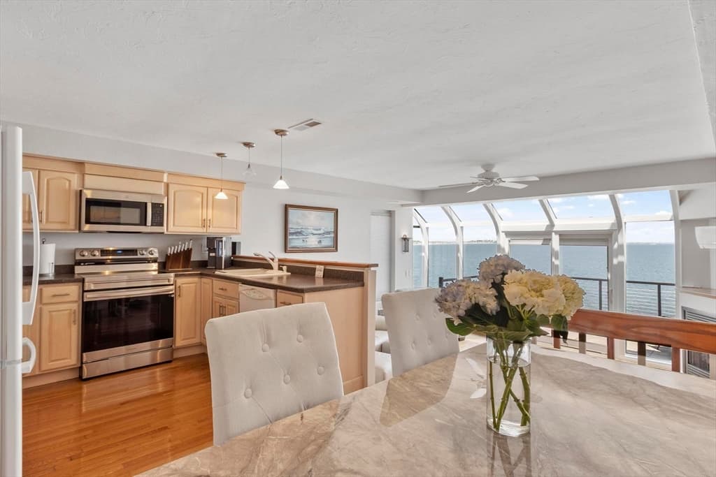 40 Oceanside # 40, Hull MA 02045 photo 12