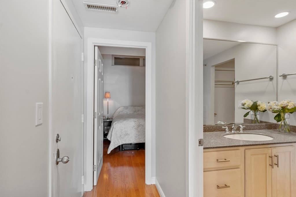 40 Oceanside # 40, Hull MA 02045 photo 30