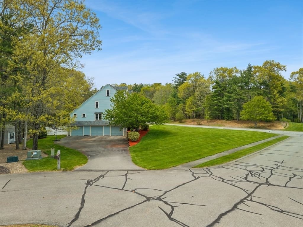 Single Family Residence at 2 Furlong Circle, Lakeville MA 02347, Lakeville, photo 2 of 42