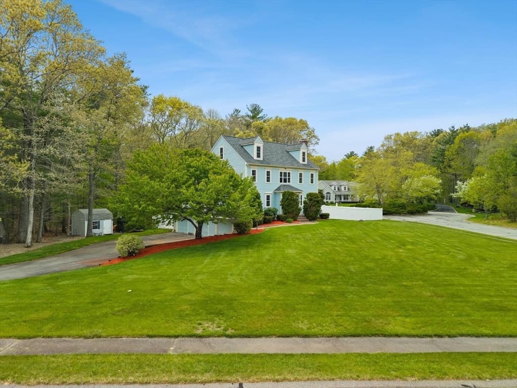 Single Family Residence at 2 Furlong Circle, Lakeville MA 02347, Lakeville