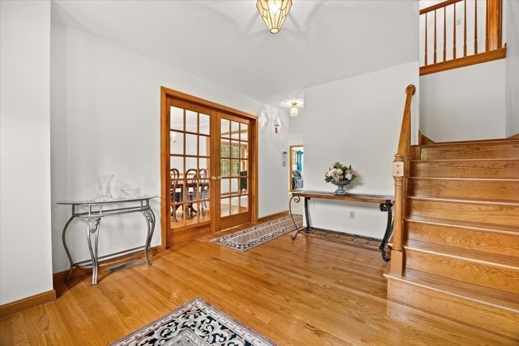 Single Family Residence at 2 Furlong Circle, Lakeville MA 02347, Lakeville, photo 10 of 42