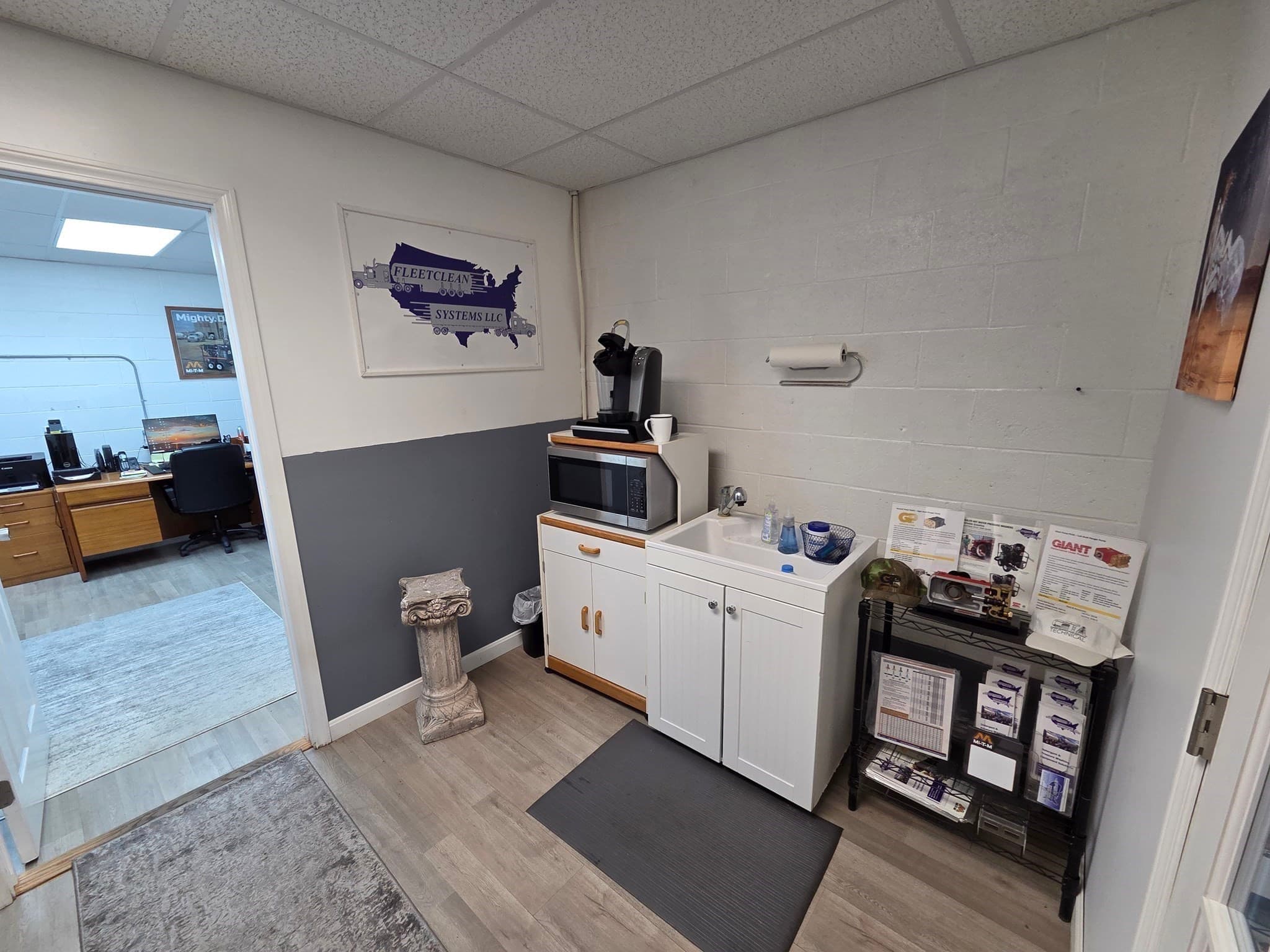 Commercial Sale at 1 Tupperware # 4D, North Smithfield RI 02896, North Smithfield, photo 5 of 18