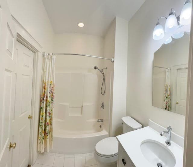 Single Family Residence at 66 Nells Pond Road, Lynn MA 01904, Lynn, photo 19 of 24