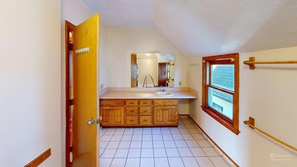 Multi Family at 27 Princeton St, Medford MA 02155, Medford, photo 6 of 39