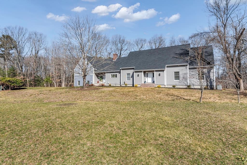 Single Family Residence at 30 Anne Rd, North Andover MA 01845, North Andover, photo 3 of 42
