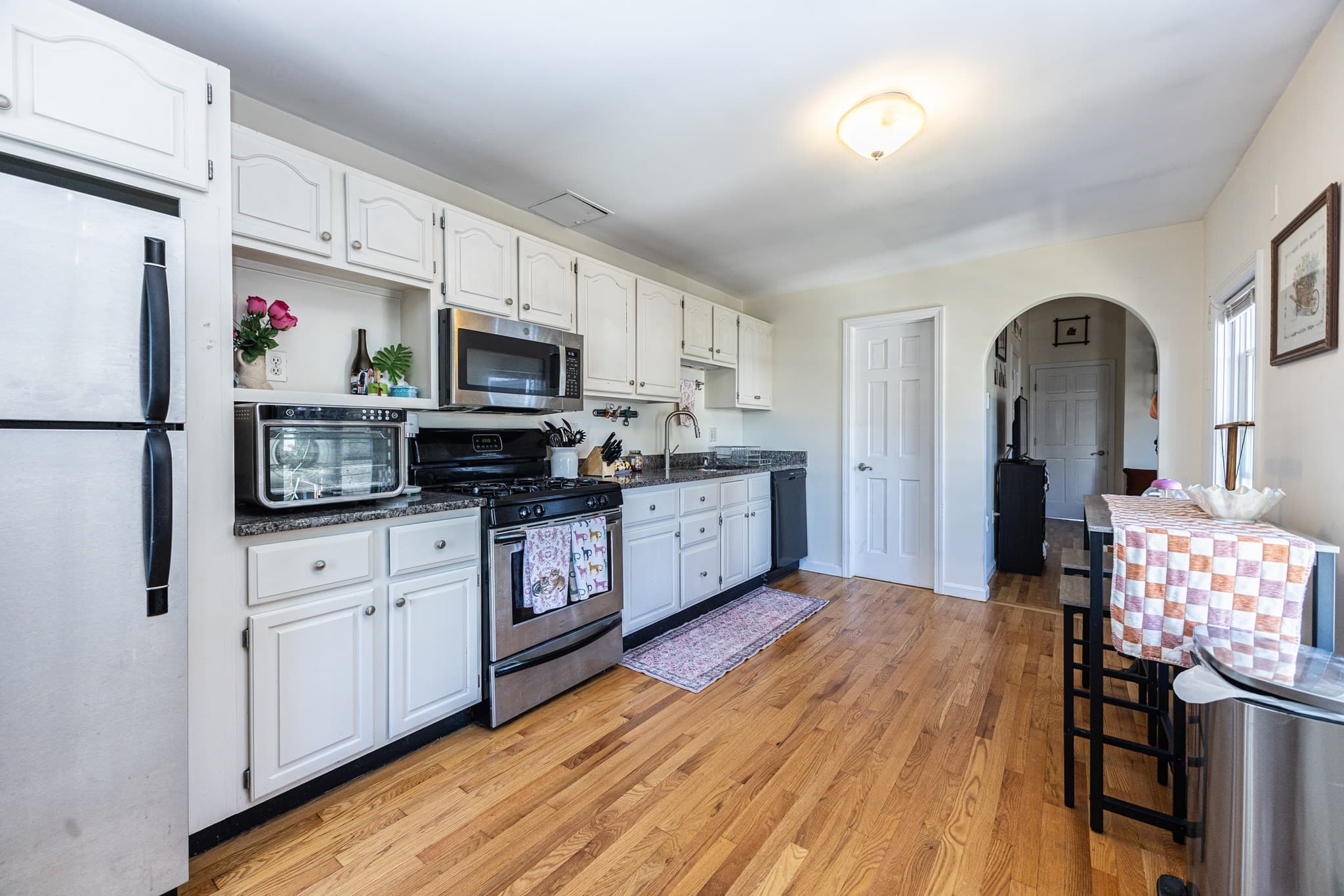 Condominium at 13 Vinton St # 3, Boston MA 02127, photo 6 of 16